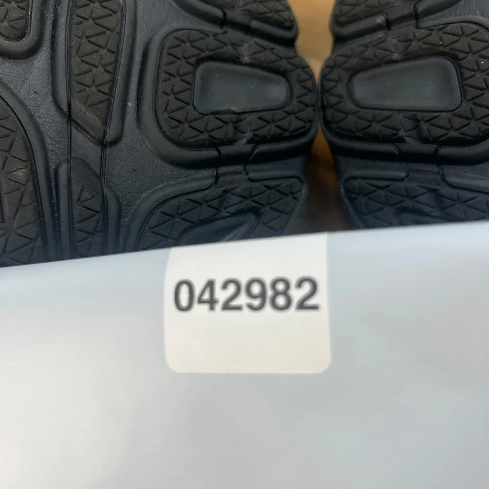 Hoka Bondi 8 Wide Mens Size 7.5 Black Running Shoes Cushioned Walking Sneaker